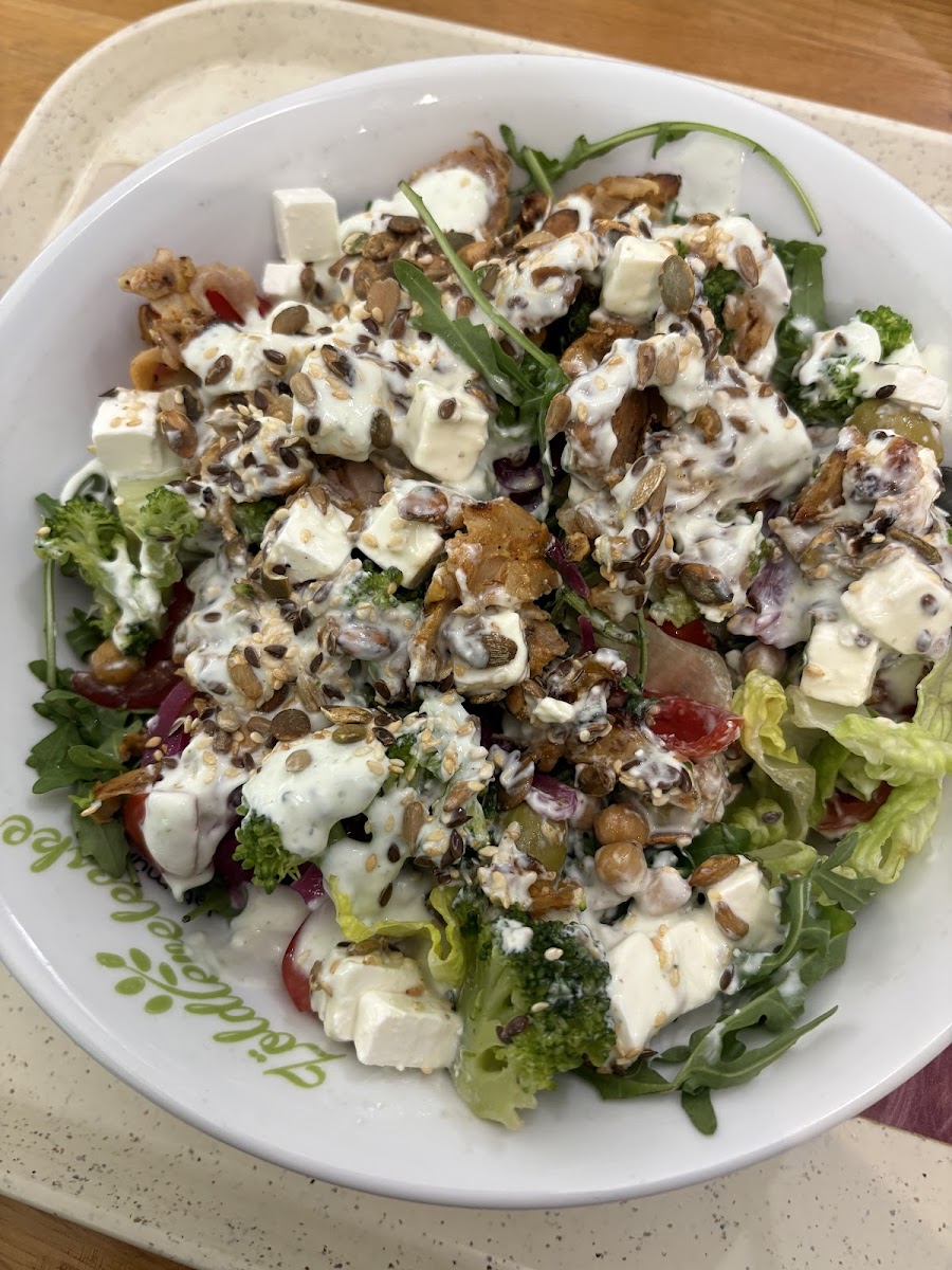 Zöldlevelecske Salátaműhely-3